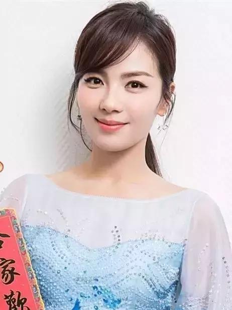 今年流行什么样的眉毛线条眉,一字眉毛流行吗