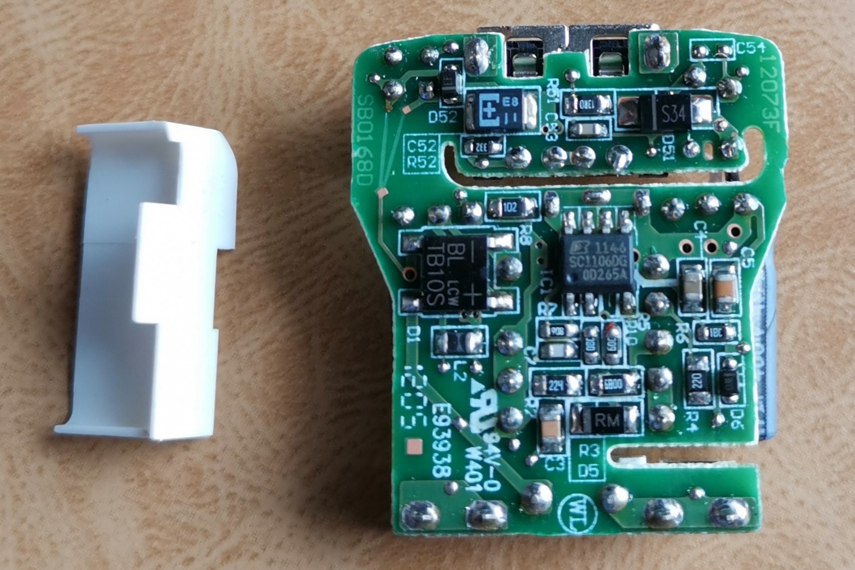 黑莓9900拆解图,黑莓9900拆解