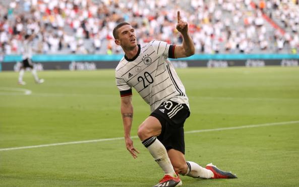 RQ一拳说球|欧洲杯:葡萄牙2-4德国RobinGosens的致命横传球