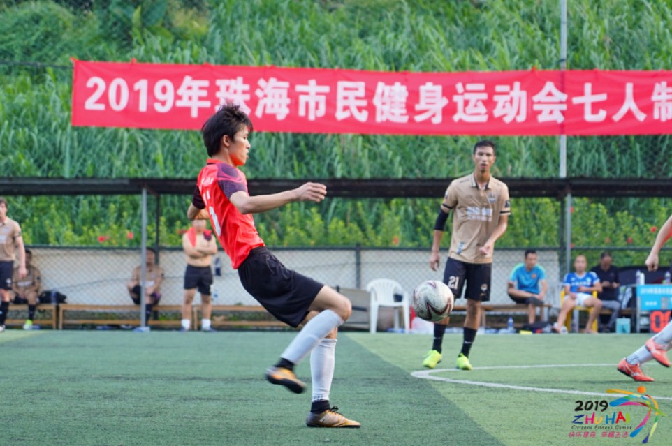 全民健身八人制足球赛,市民健身游泳比赛