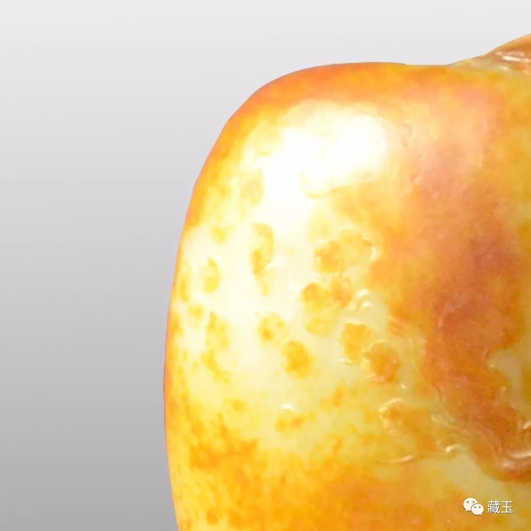 和田玉鸡油黄属于什么档次,和田玉的极品是鸡油黄