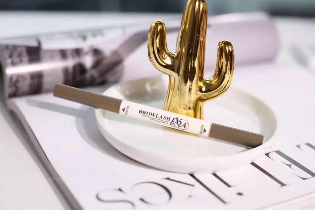 全妆平价学生党彩妆推荐,适合开学宝贝们的平价彩妆