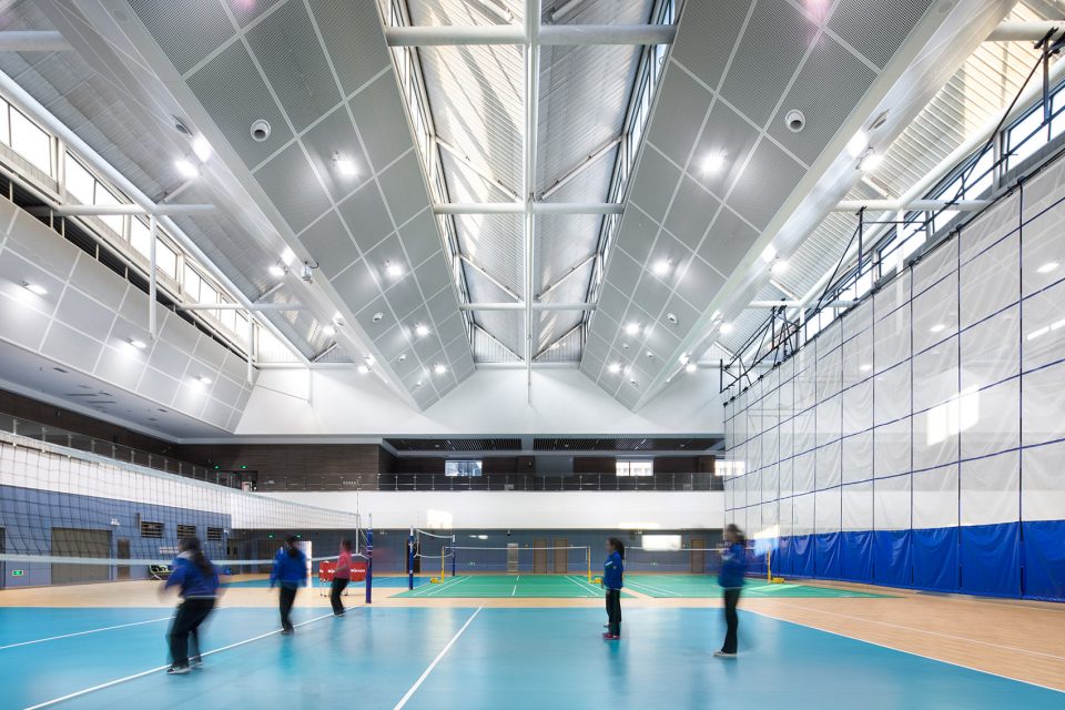 天津泰达一中——神奇的“麻花辫”