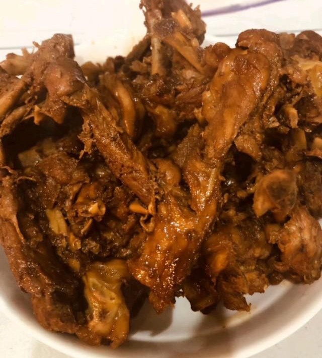 自制麻辣卤鸭锁骨真的不输周黑鸭,类似于周黑鸭口味的鸭锁骨怎么做