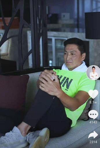 何家劲工厂图片,何家劲晒自家工厂内景