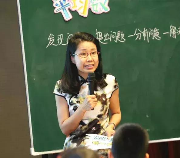 三尺讲台上的梦想,三尺讲台是我的梦想