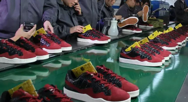 很便宜的耐克阿迪是真的假的,代购阿迪耐克是真的假的