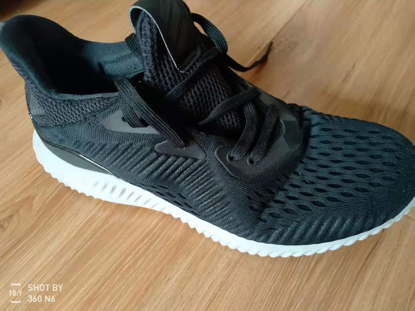 阿迪达斯alphabounce2跑鞋,阿迪达斯alphaboostinstinct
