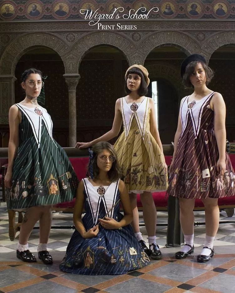 露锁骨洛丽塔洋装,洛丽塔复古洋装