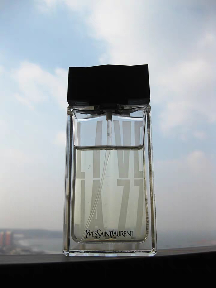 香水男士推荐不刺激,男士香水推荐不怕摔