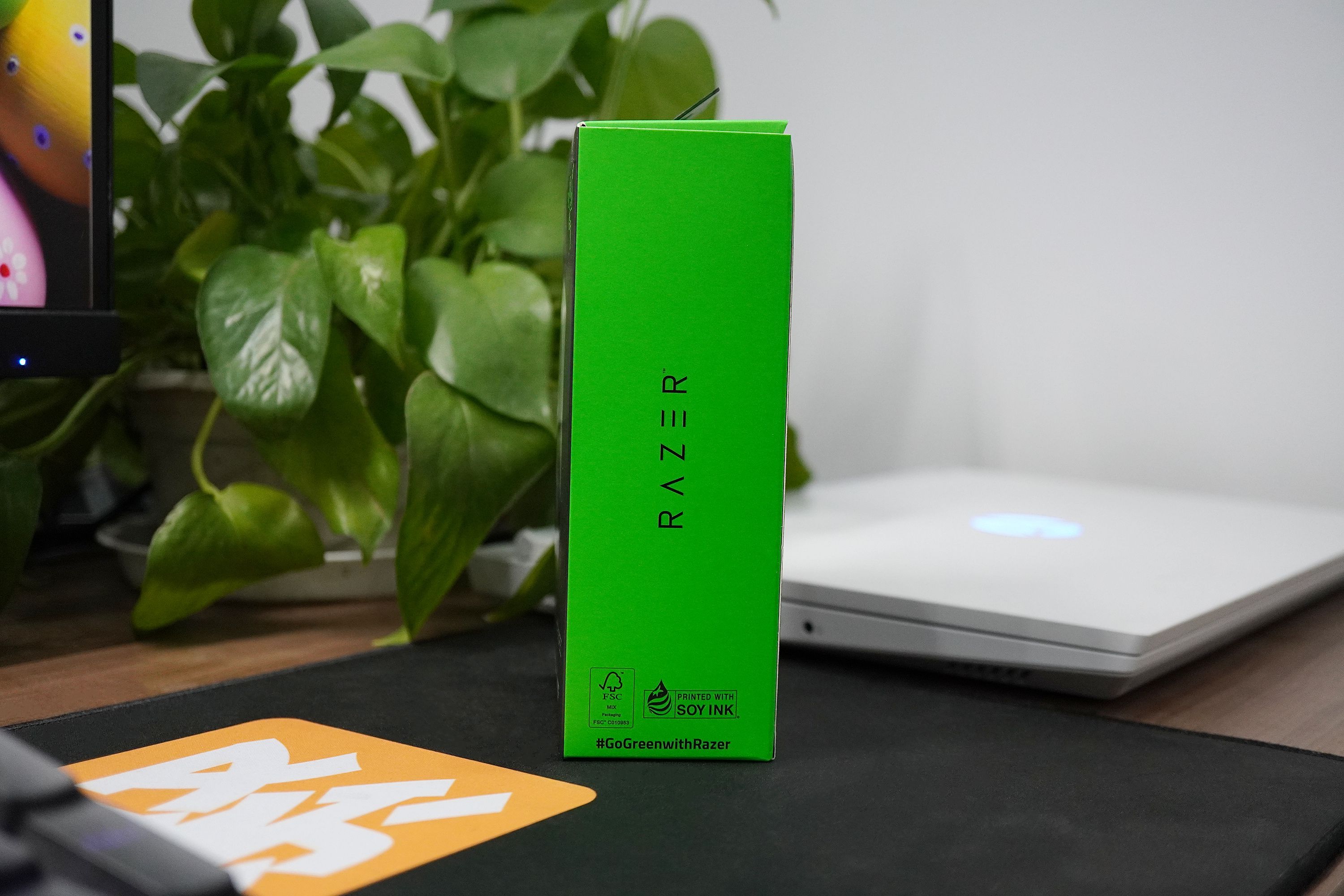 razer雷蛇蝰蛇标准v2迷你专业鼠标,雷蛇razer炼狱蝰蛇v2专业版评测