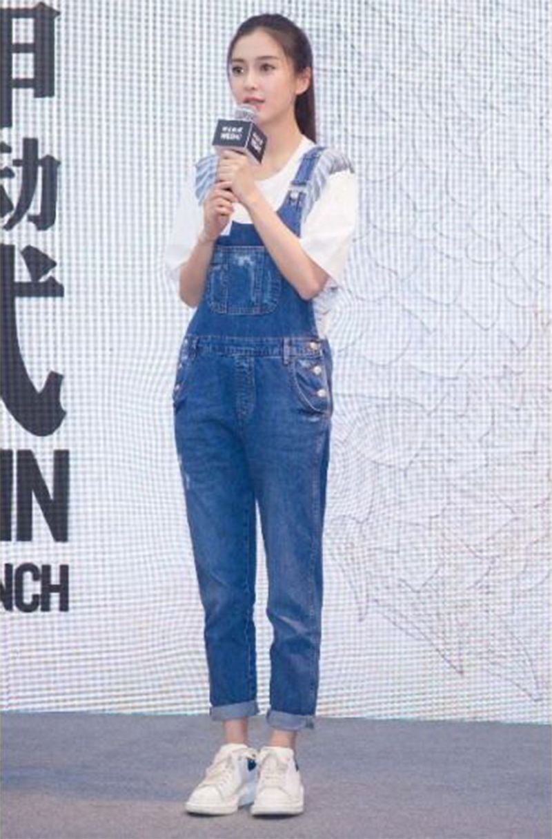 亚历山大麦昆小白鞋为什么很硬,亚历山大麦昆小白鞋亮晶晶