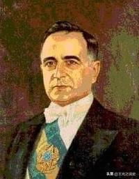 除了踢球就是守门,除了踢足球我还能干什么