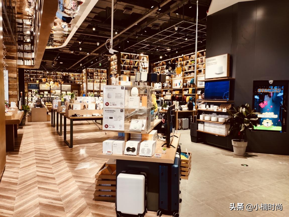 苏宁极物弘阳广场,苏宁极物美妆店无锡