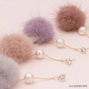 冬天参加婚礼穿什么好看又保暖,冬季女款爆款婚礼