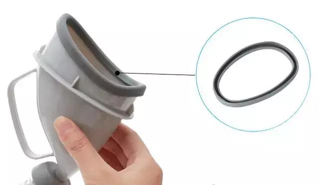 小长假自驾出游，堵车尿急怎么办？你可以掏出这件神器...