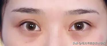 懒人化妆教程初学者遮黑眼圈,黑眼圈化妆怎么遮