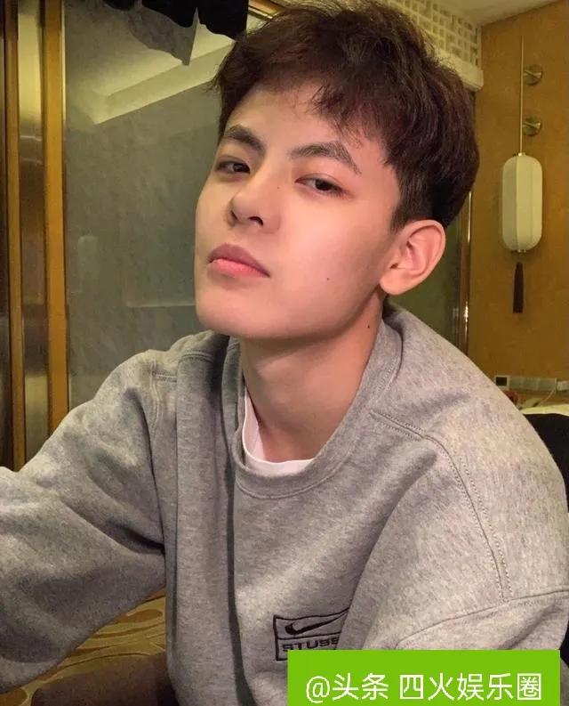 宁泽涛游泳队颜值,最佳男运动员宁泽涛