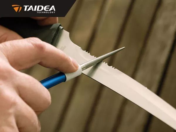 什么菜刀最硬最锋利削铁如泥,什么菜刀硬又锋利