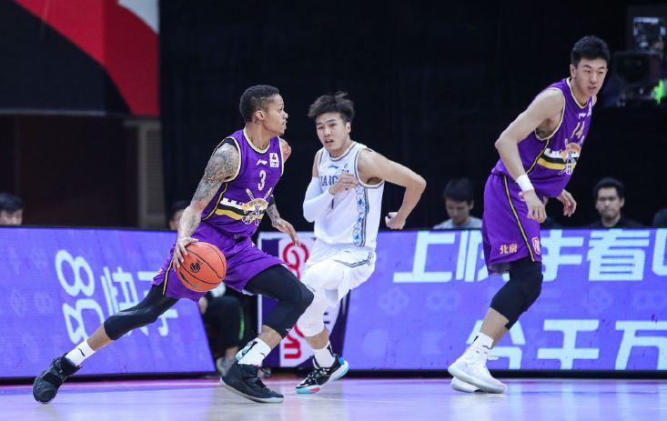 邹雨宸砍34分北控胜江苏止住连败,北控赛后邹雨宸