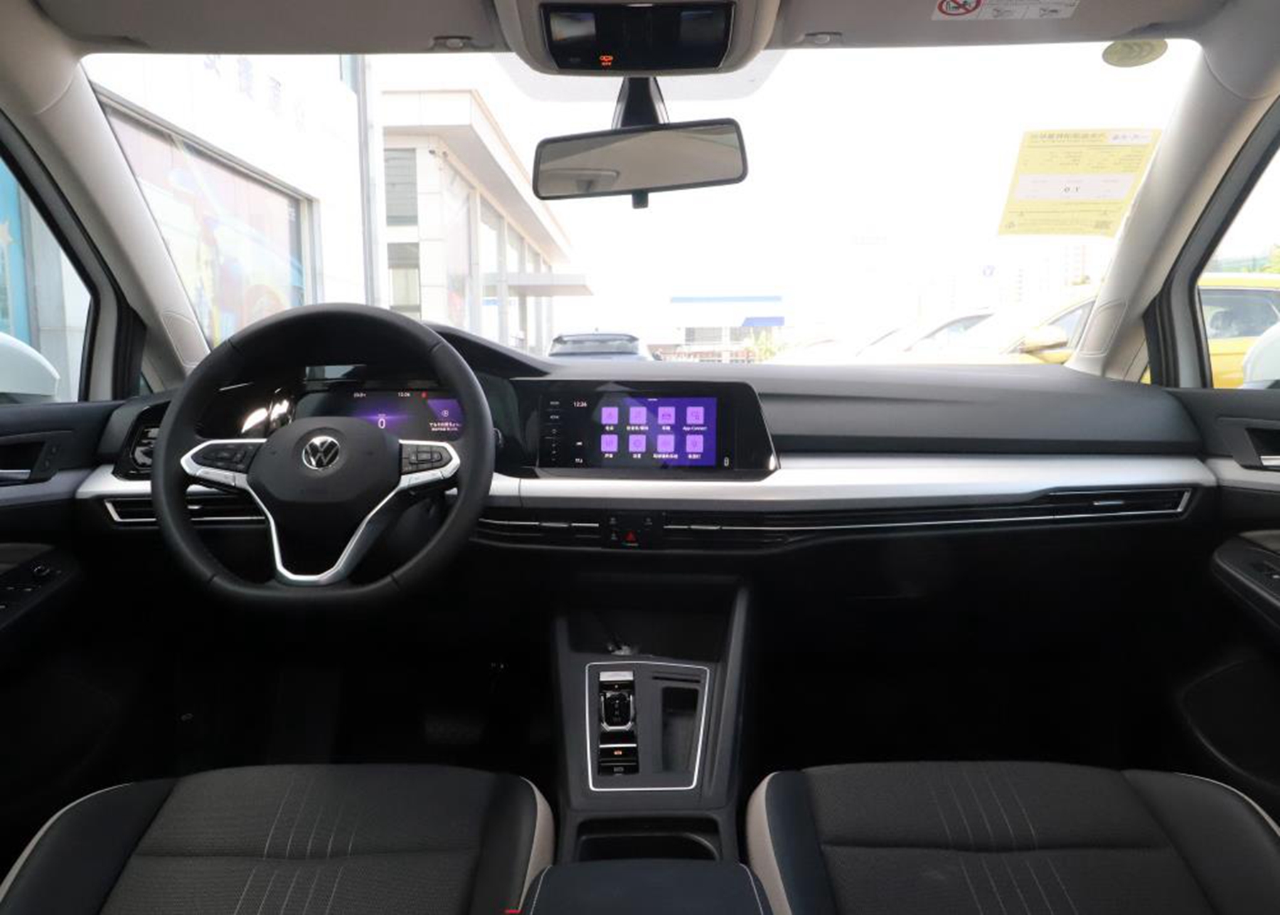 全球高尔夫汽车销量排第几,高尔夫7r-line手动销量