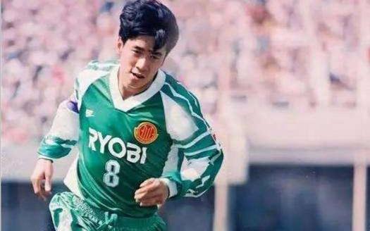 足球职业化后那些让人记忆深刻的国产中场发动机