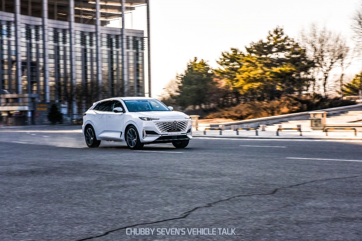 2024款长安uni-k试驾最新视频,试驾长安新uni-k实测最高时速