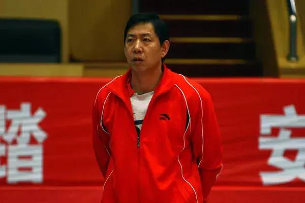 郎平执教8年都获得过哪些荣誉,郎平的贡献有多大