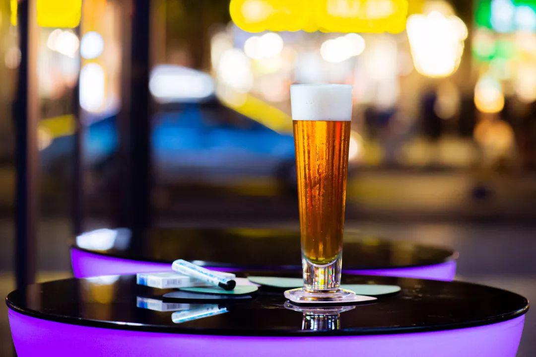 精酿啤酒只可以在店里卖,精酿啤酒小酒馆带工业啤酒吗