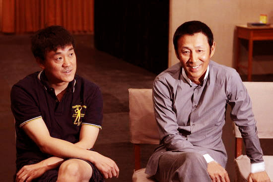 何冰自曝与妻子和睦相处的原因,何冰租铺面