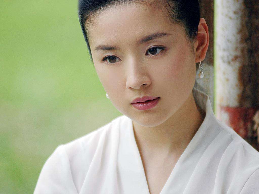 与潘粤明结婚后，恋上王大治，如今过得怎么样？