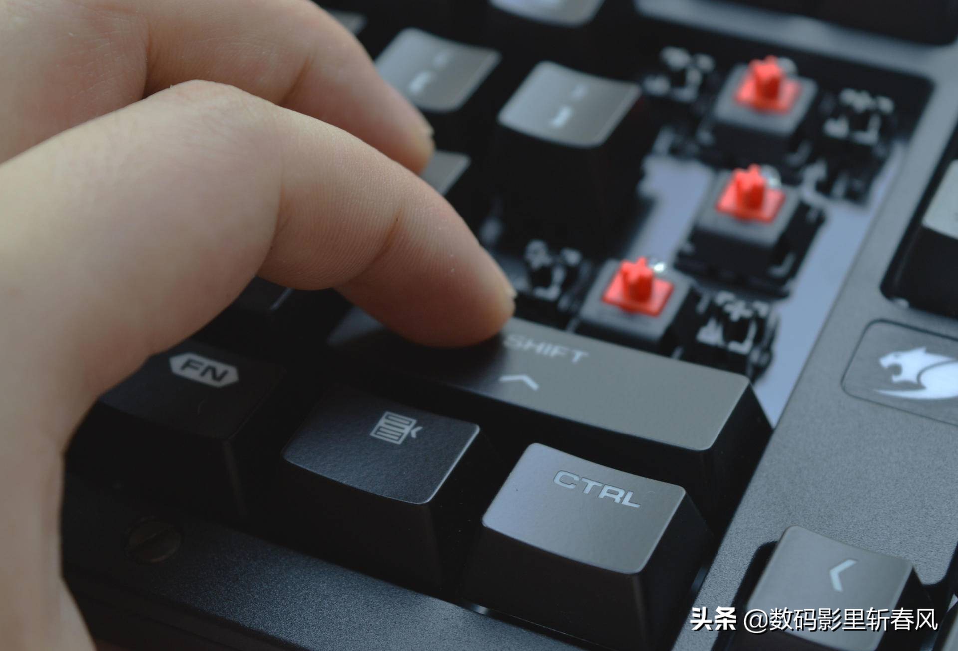 purltkl键盘樱桃青轴,磁吸防尘网推荐