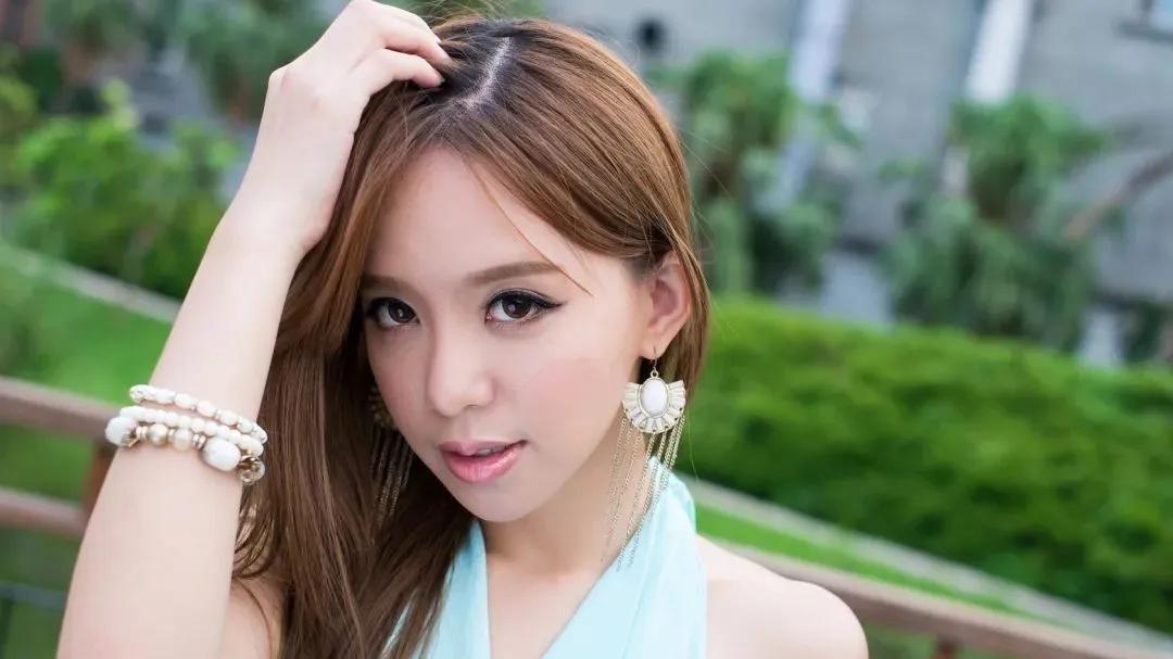 五招教女人轻松应对男人冷暴力,如何面对女生不紧张并交谈自如