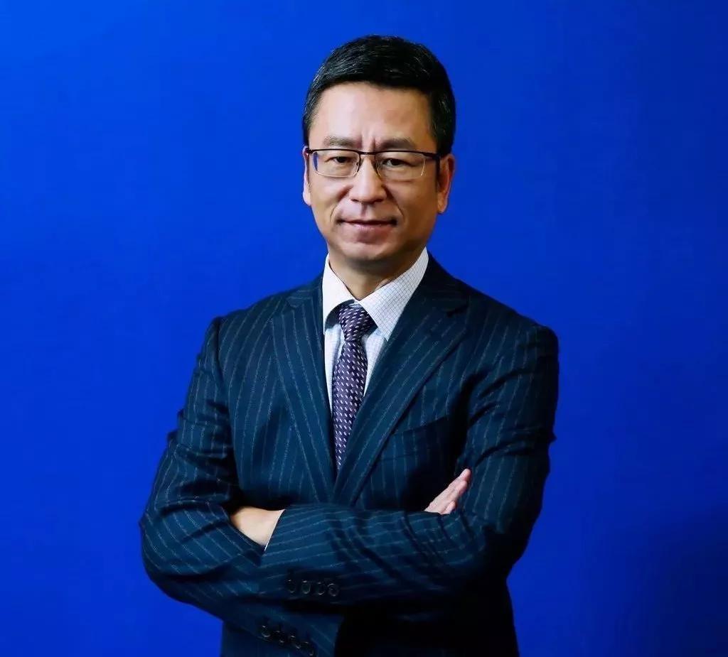 白岩松经典演讲视频医德,白岩松经典演讲视频讲健康