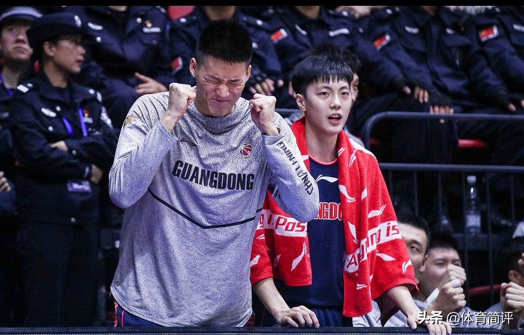 胡明轩失误了吗,胡明轩出现失误