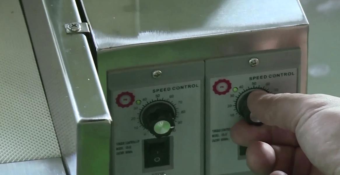 懒人切菜器切丝切片单手操作,手工小型切菜机