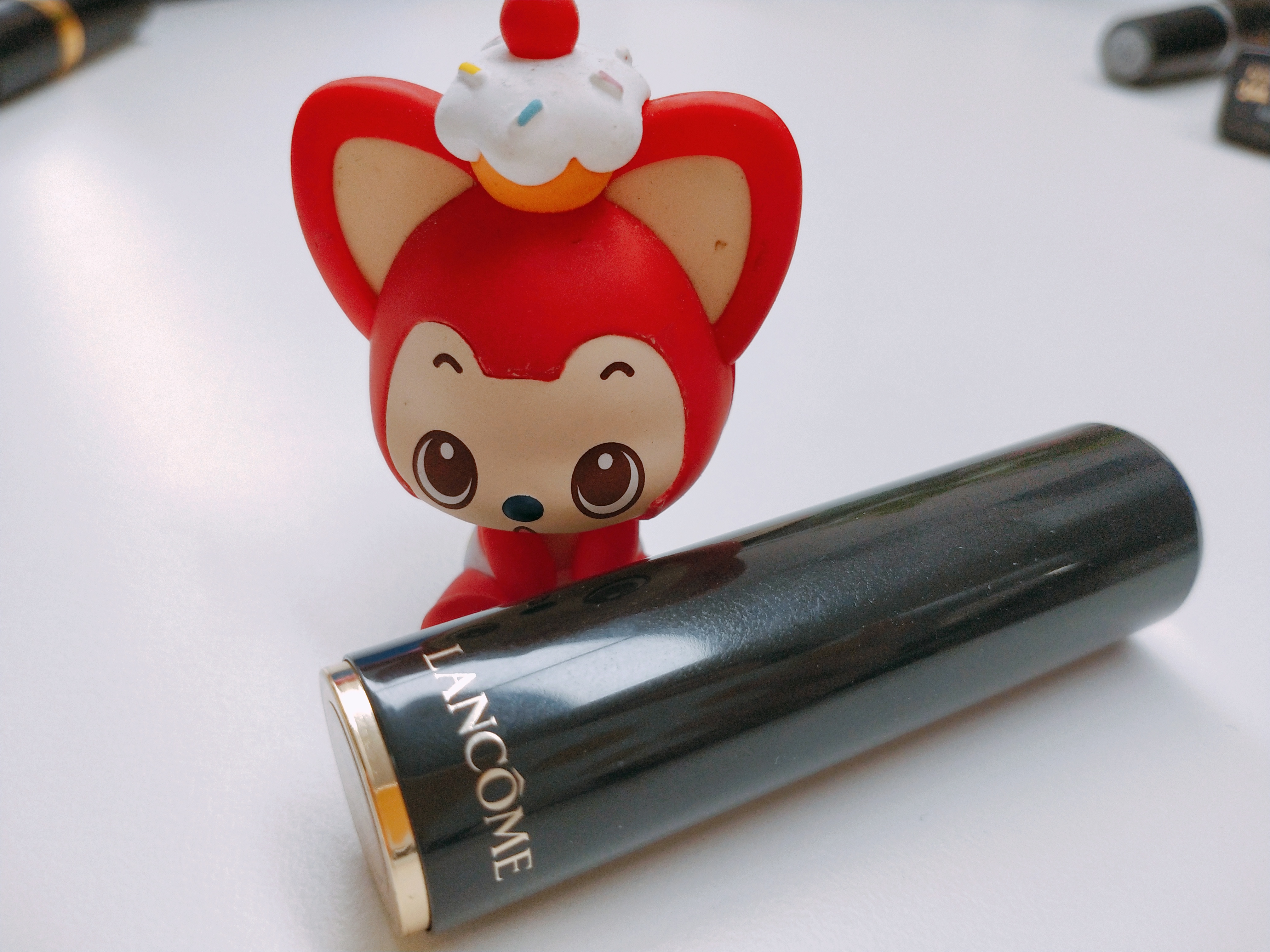 女生必备冬季口红排行榜,秋冬女生必备口红试色推荐