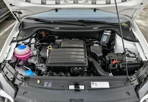 2018款polo手动挡多少钱,12年大众polo手动挡1.6三箱配置详情