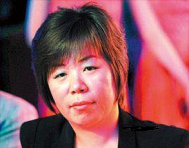 富士康打工妹第二次进厂,富士康打工妹进厂