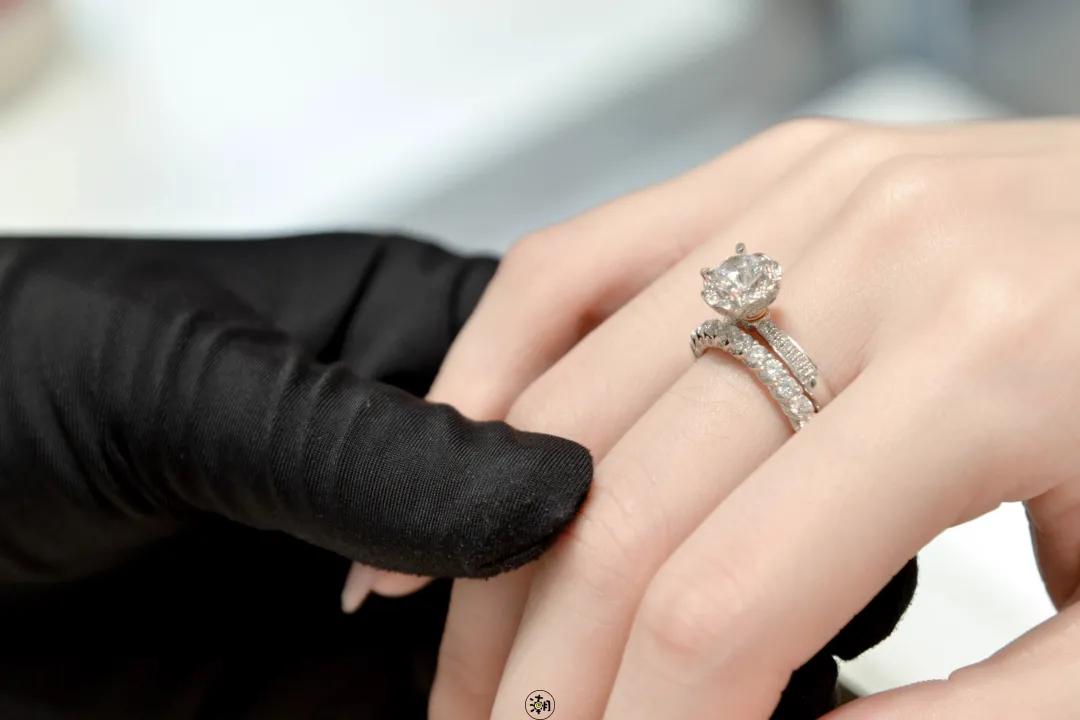 郑州dr钻戒实体店地址有哪些,dr钻戒郑州实体店在哪里