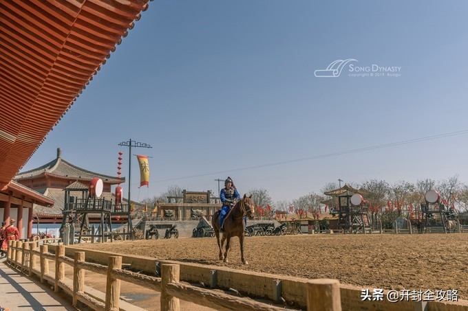 【一画一书览清园】千年汴京城里，做一场灯火阑珊的东京华梦