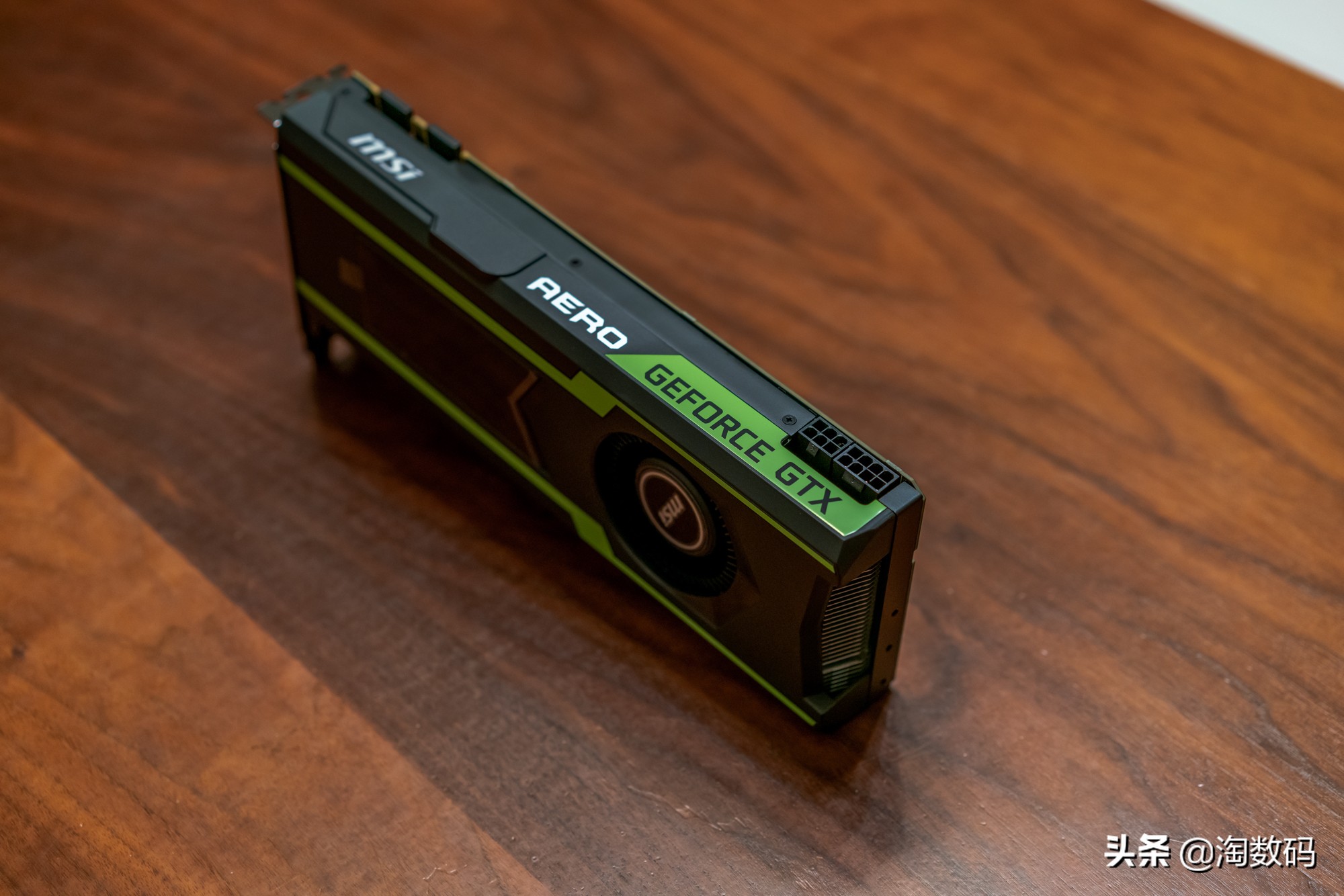 微星gtx1080ti11g涡轮公版显卡怎么样,微星gtx1080tiaero11g跑分