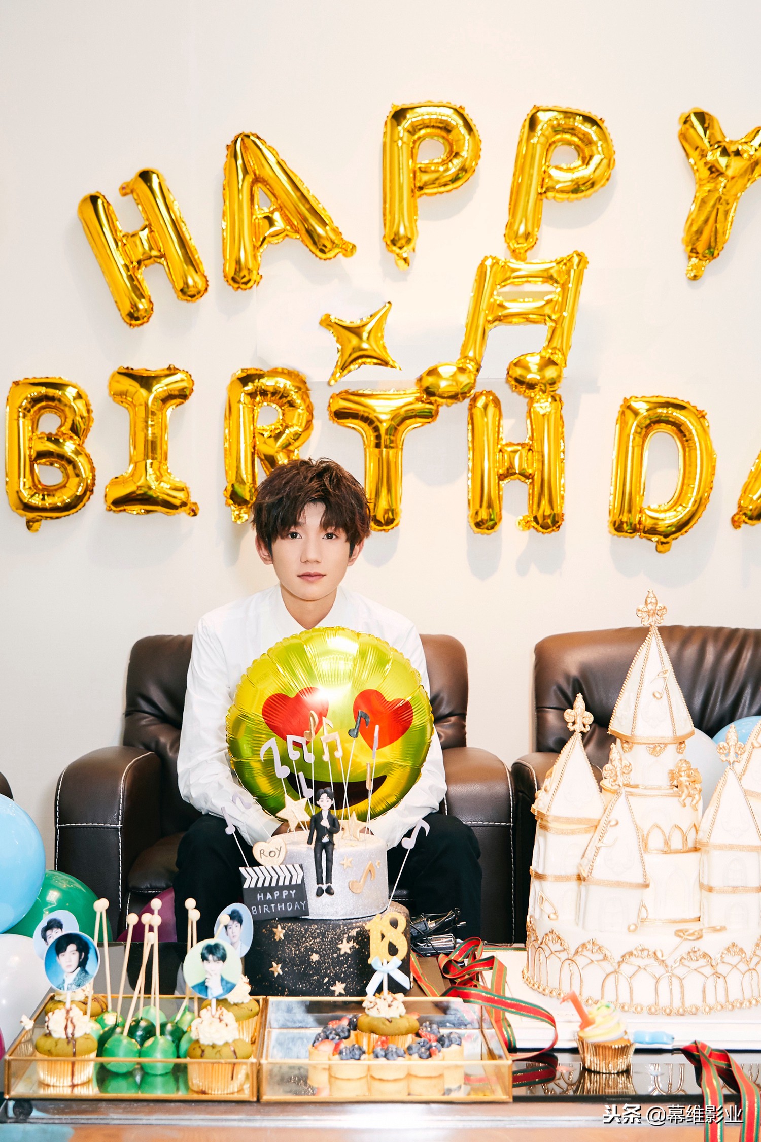 王源十八岁生日，TFB0YS齐祝福，充满正能量的十八岁
