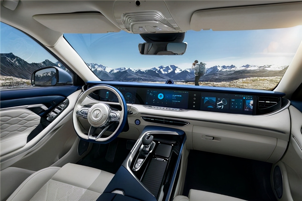 博泰车联网赋能东风岚图打造用户“第三空间”