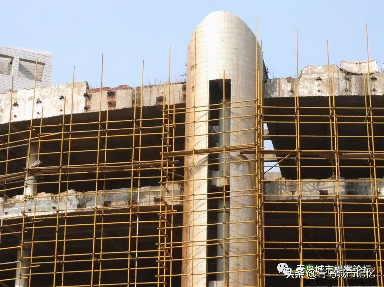 青岛为什么这么多烂尾楼,青岛最有名的烂尾楼