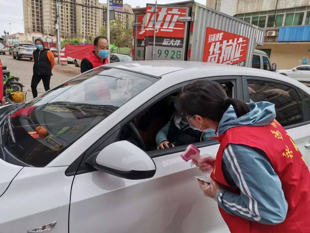 抗疫优秀党务工作者事迹,抗疫一线党员典型报道