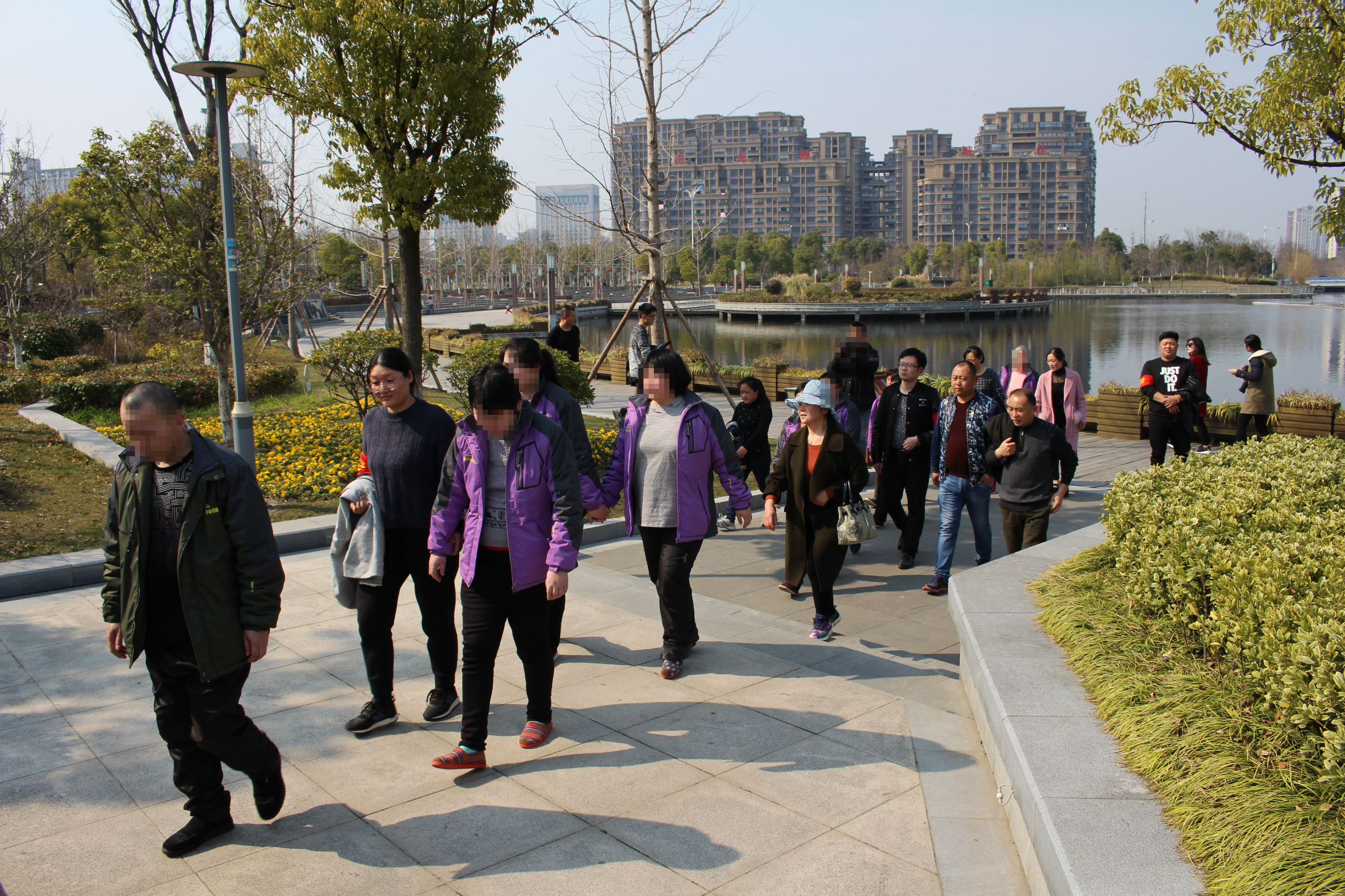 精神病院的天使们——如皋市精神病防治医院*党**员、职工风采录