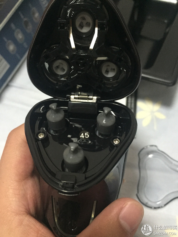 飞科fs372电动剃须刀价格多少,flyco飞科剃须刀fs922