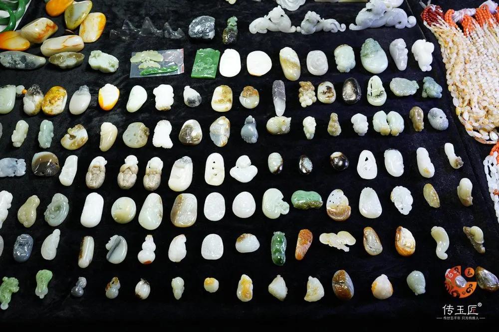 和田玉水中采直播,和田玉水里捞直播