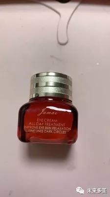 药店有种“除皱王”诞生：满满的胶原蛋白，引资生堂兰蔻嫉妒不已